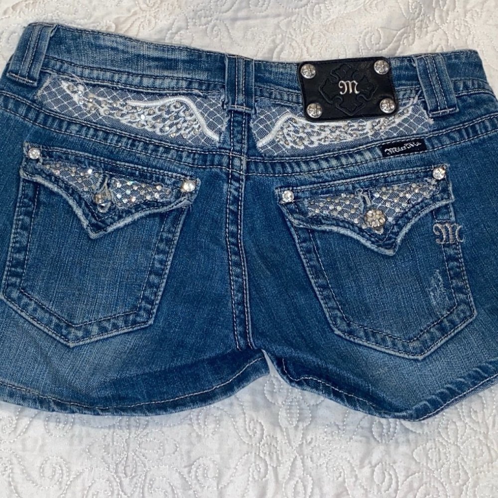 MISS ME JEAN SHORTS